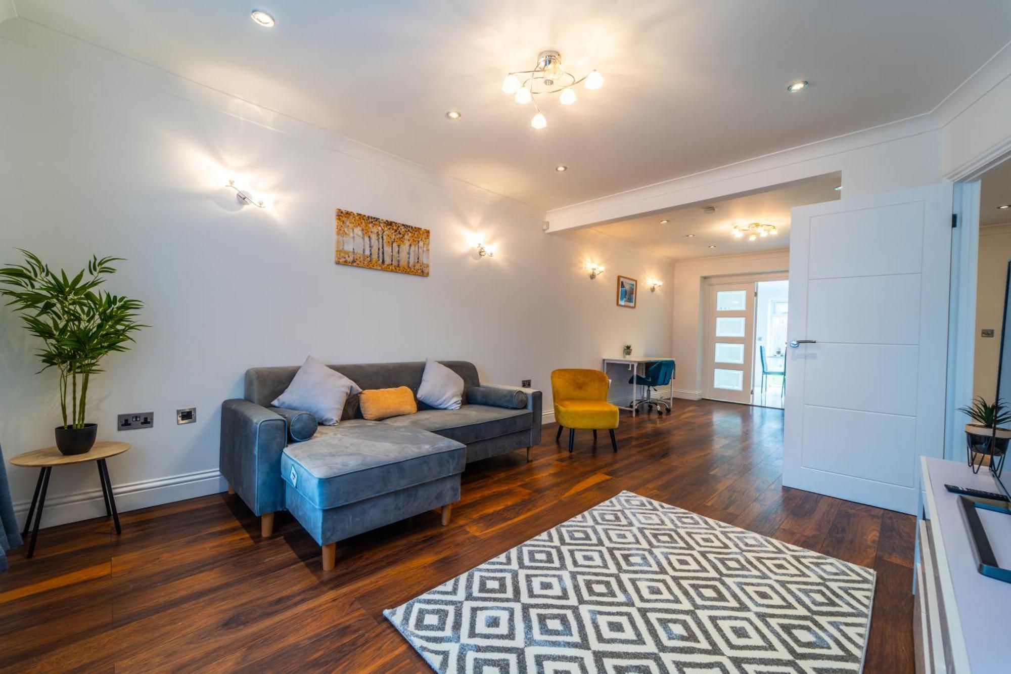 Modern Spacious 4 Bed Hayes Home With Free Parking Εξωτερικό φωτογραφία